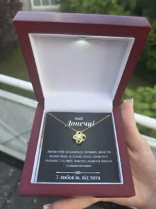 Кольє «Вузол Кохання» донечці – покриття "під золото" від тата photo review